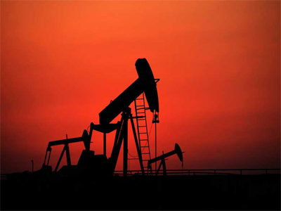 Crude oil hits multi-years low in 2015, may bounce back